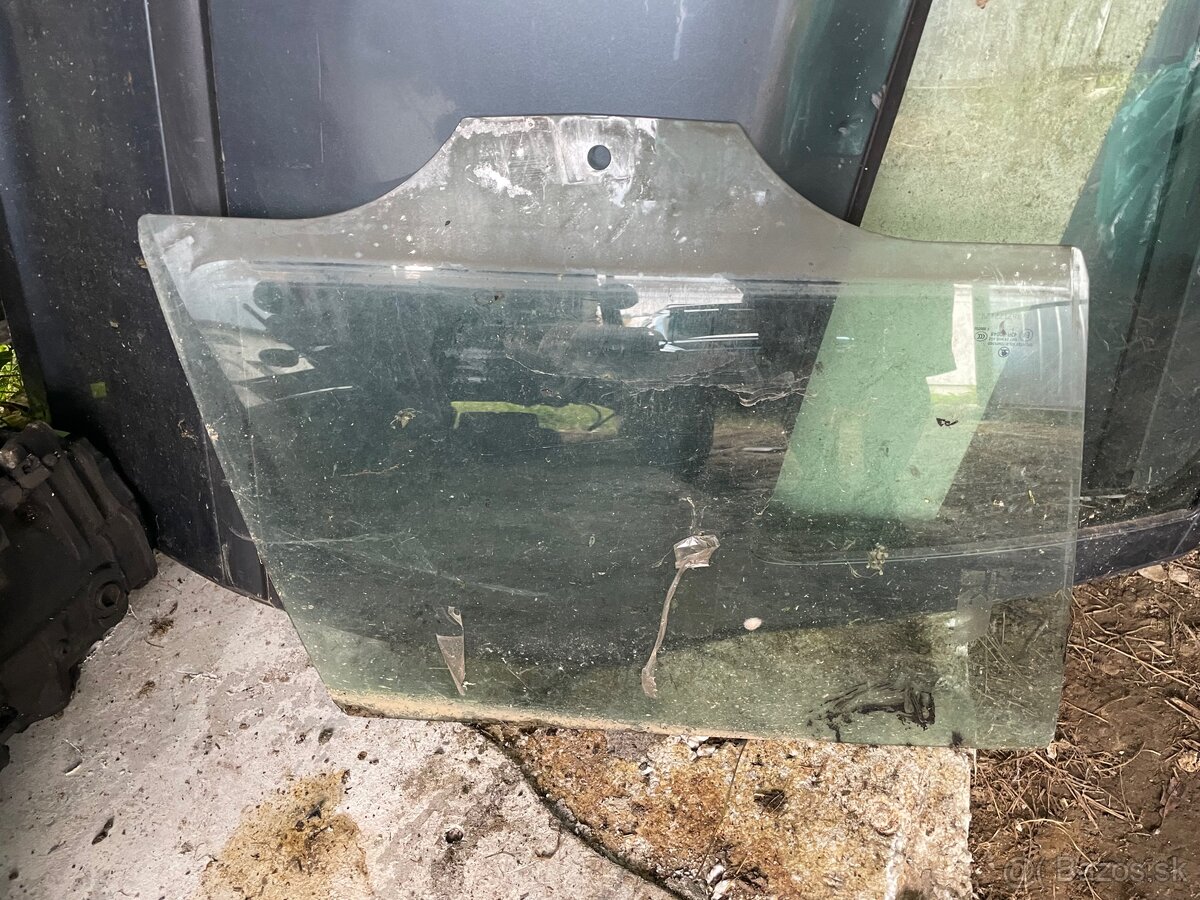 Sklá dveri octavia 2 - 2