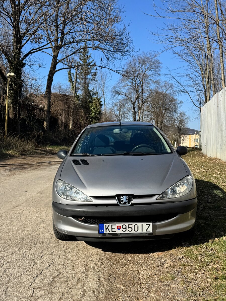 Peugeot 206 - 2