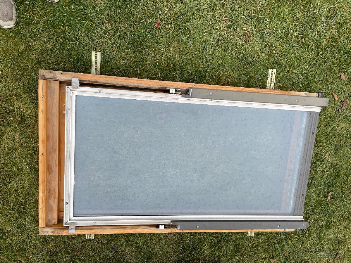 Strešné okno Velux 55 x 78 cm - 2