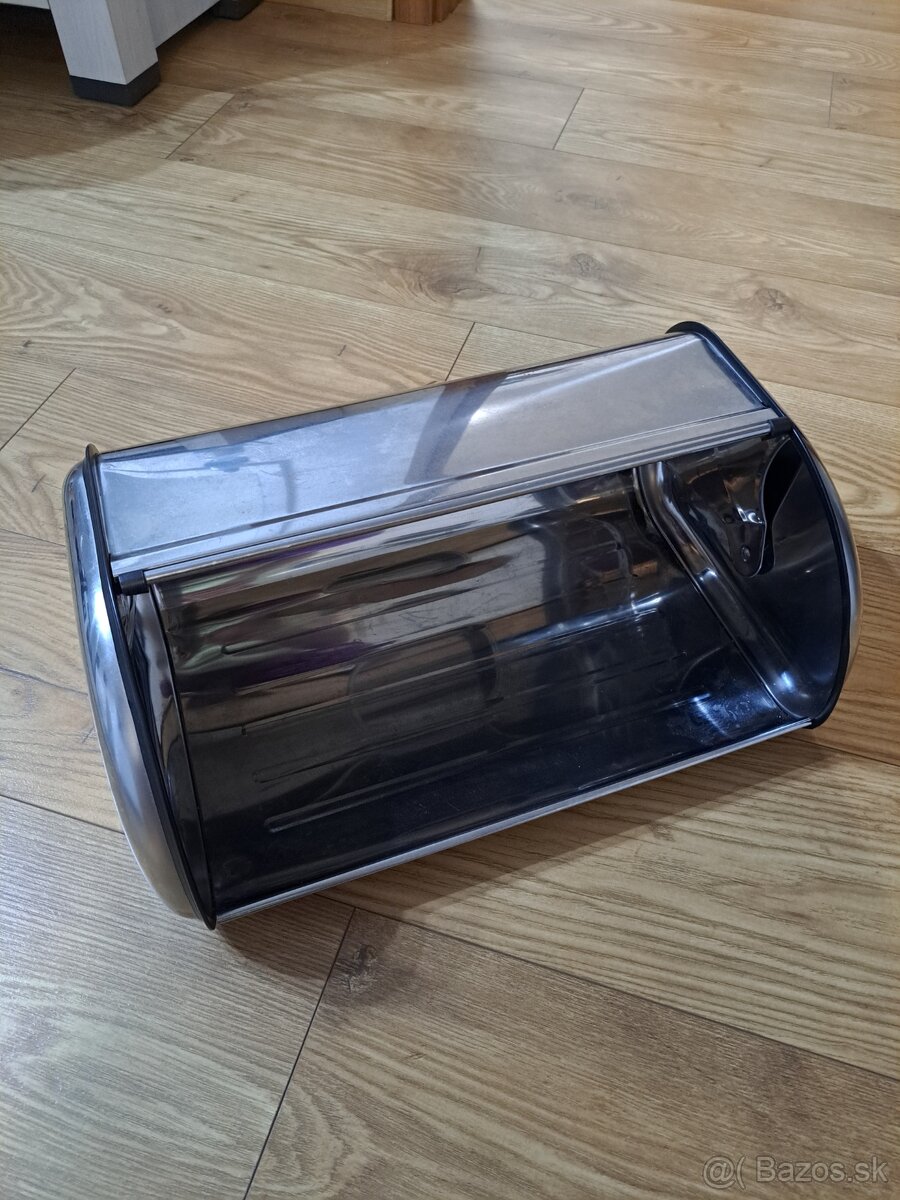 Nerezový chlebník - 2