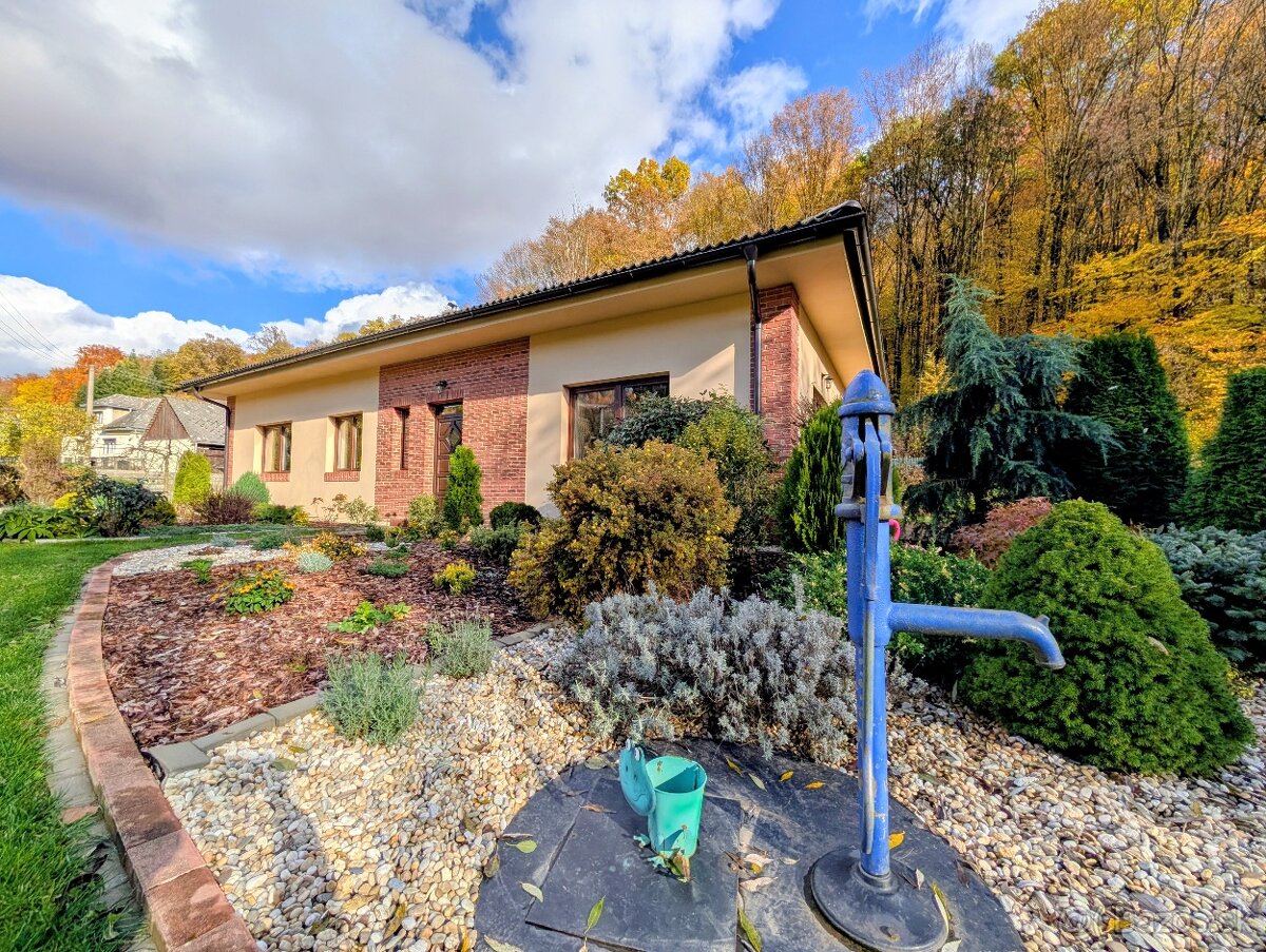 Rodinný dom so záhradou - 2