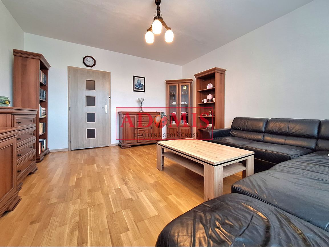 ADOMIS - predám 3izbový byt, loggia, 65m2, Bruselská ulica K - 2