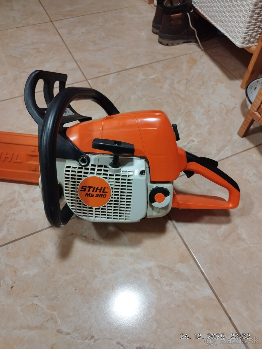 Motorová píla Stihl MS-390 - 2