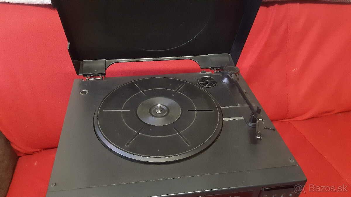 Predám rádio Samsung model SCM-6100. - 2