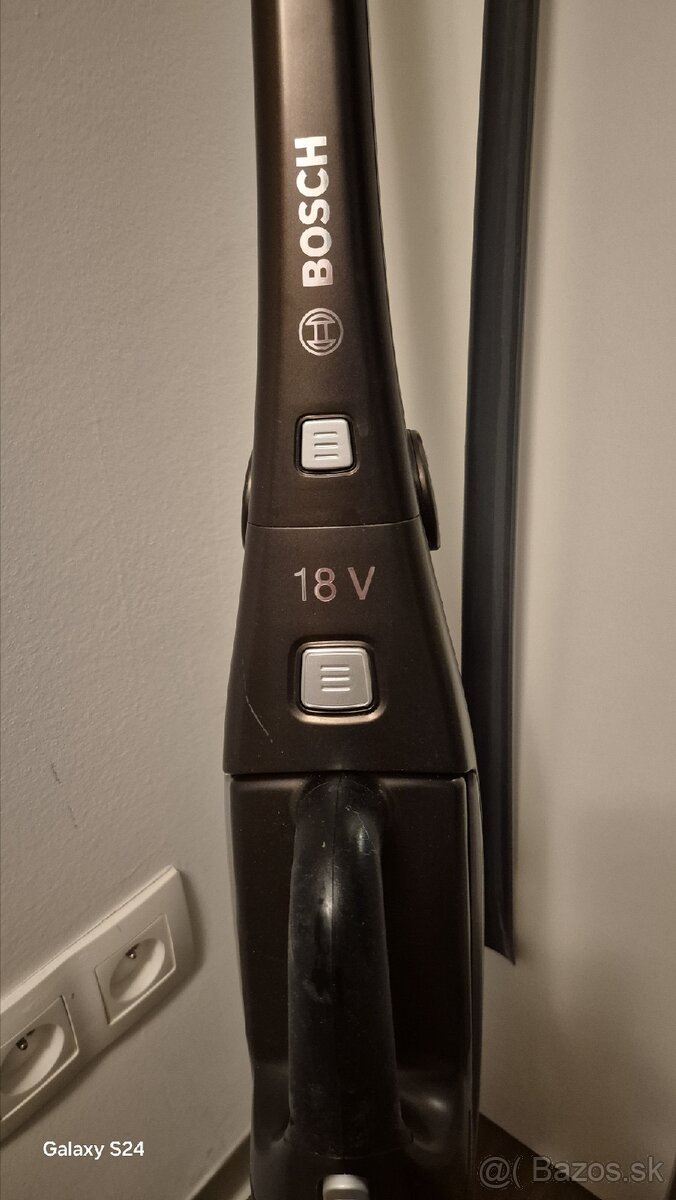 Tyčový vysávač BOSCH - 2