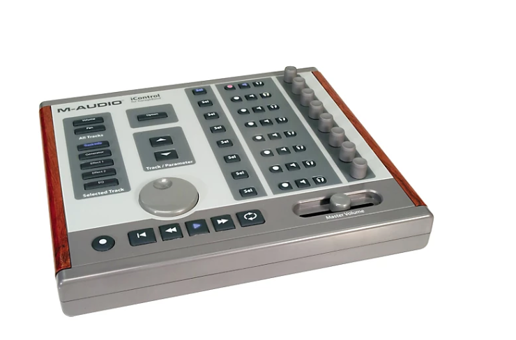 M-Audio iControl Garageband MIDI Controller PRE APPLE - 2