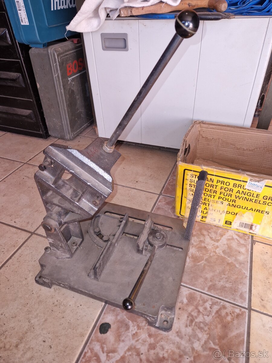 Rezací stôl narex - 2