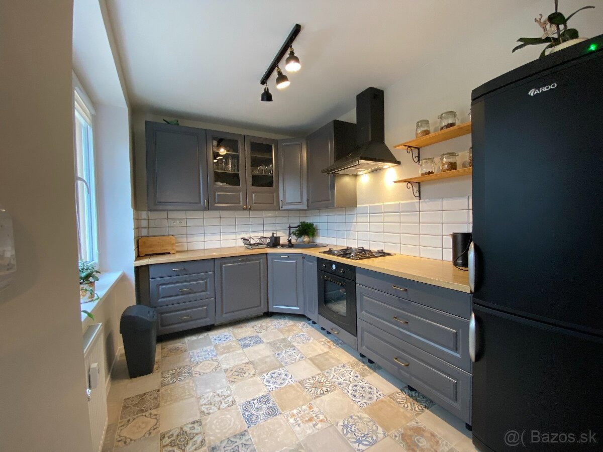 Prenájom 3 izbový štýlový byt - 2