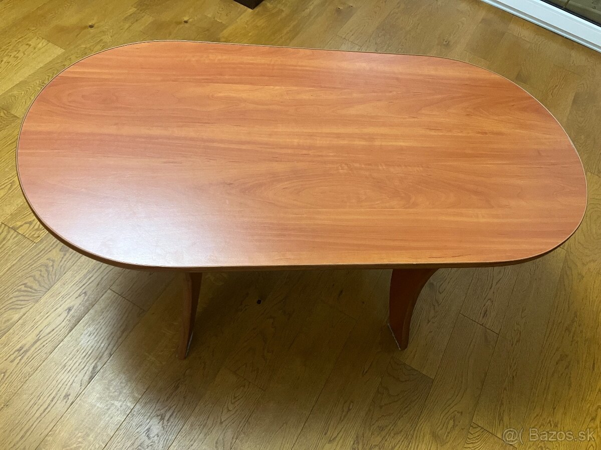 PREDÁM NEPOŠKODENÝ KONFERENČNÝ STOLÍK - 2