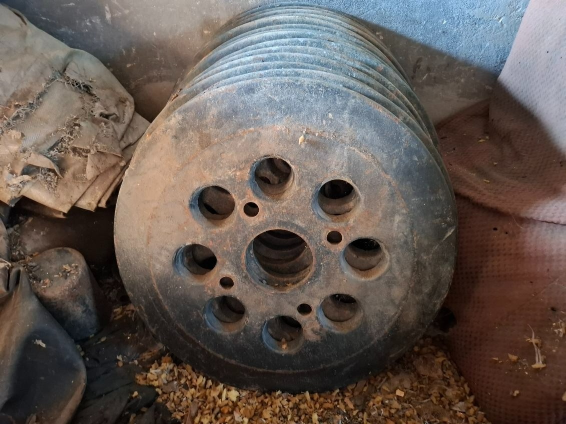 Predam originálne závažia na zetor - 2