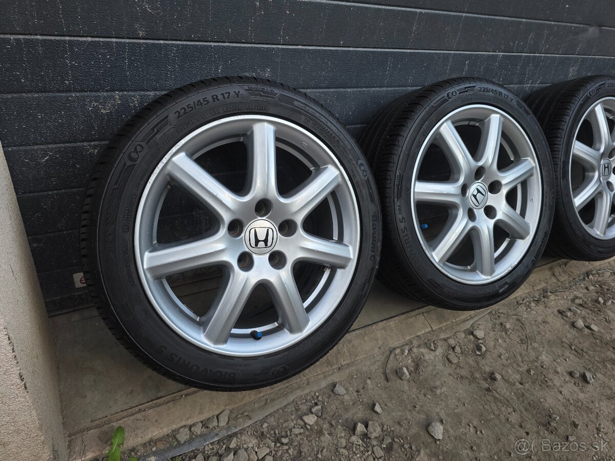 Letná Sada HONDA CIVIC+225/45 R17 - 2