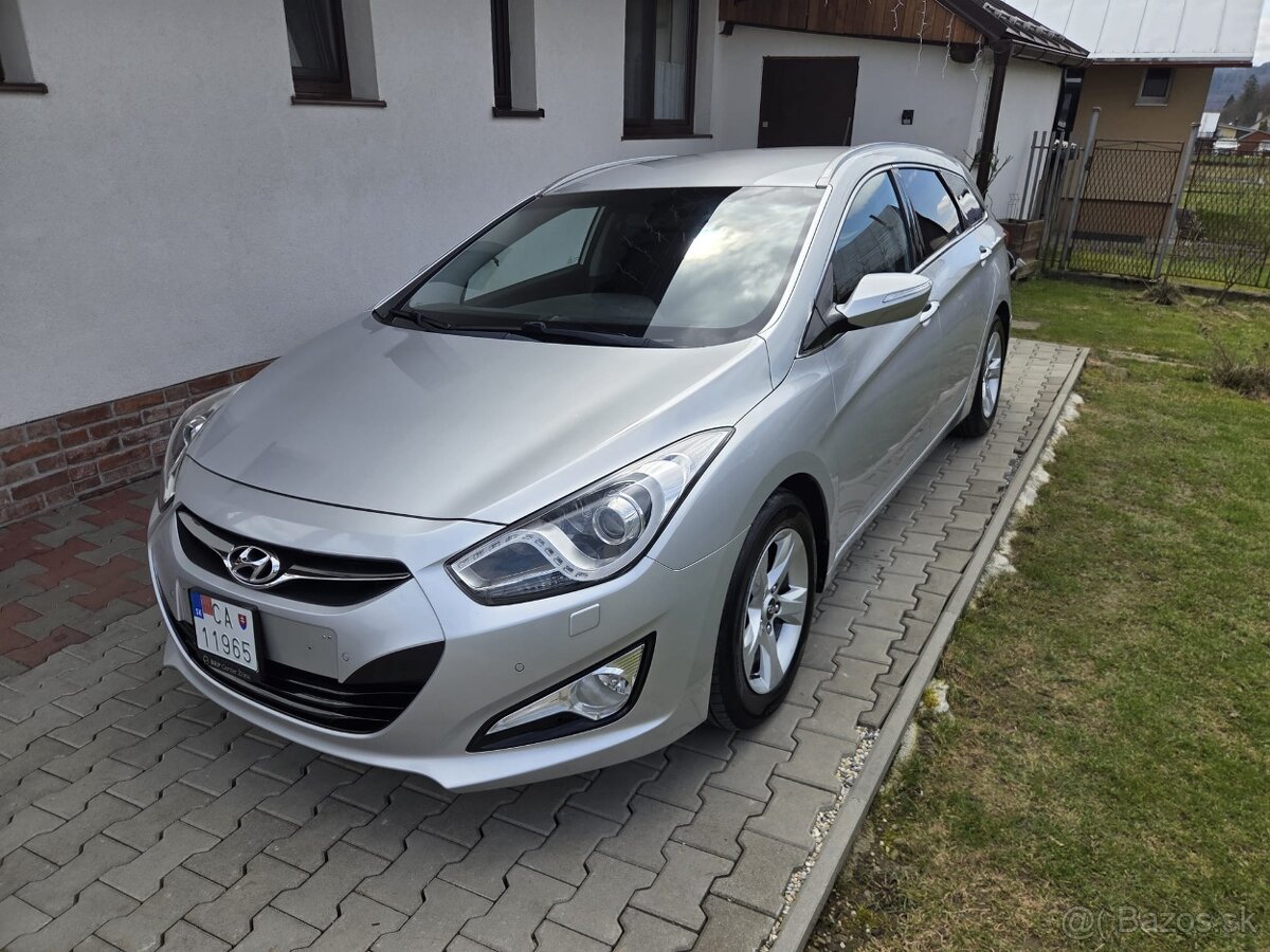 Hyundai i40 CW 1.7 CRDI - 2