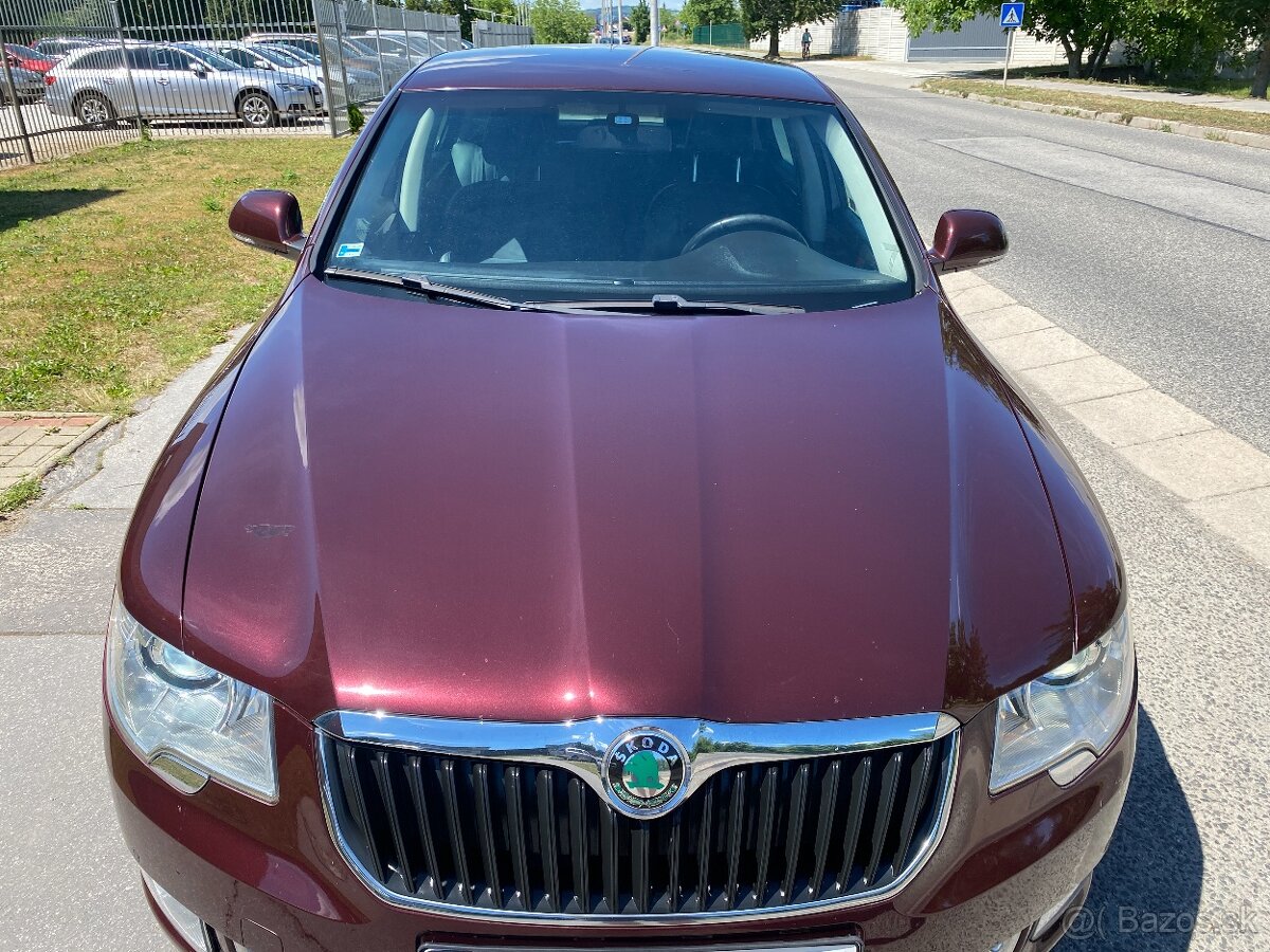 Škoda Superb 2.0 TDI PD Elegance DSG - 2