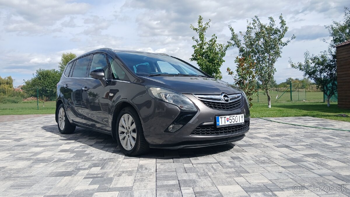 Opel Zafira C - 2