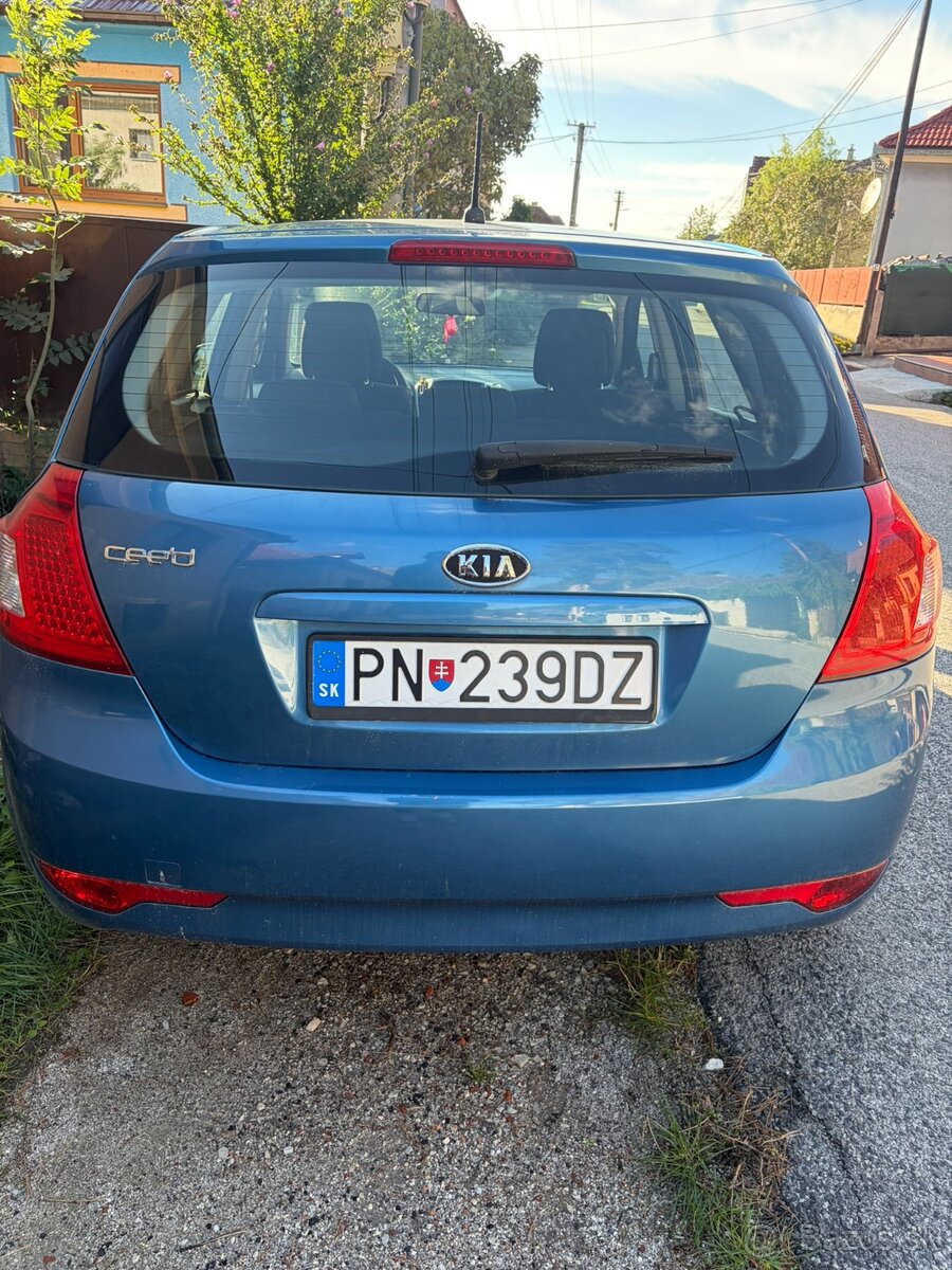Kia Ceed 2011 - 2