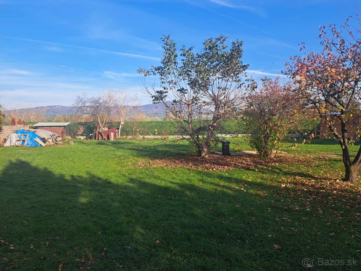 Predáme pekný pozemok na bývanie aj podnikanie NR/ Lužianky - 2