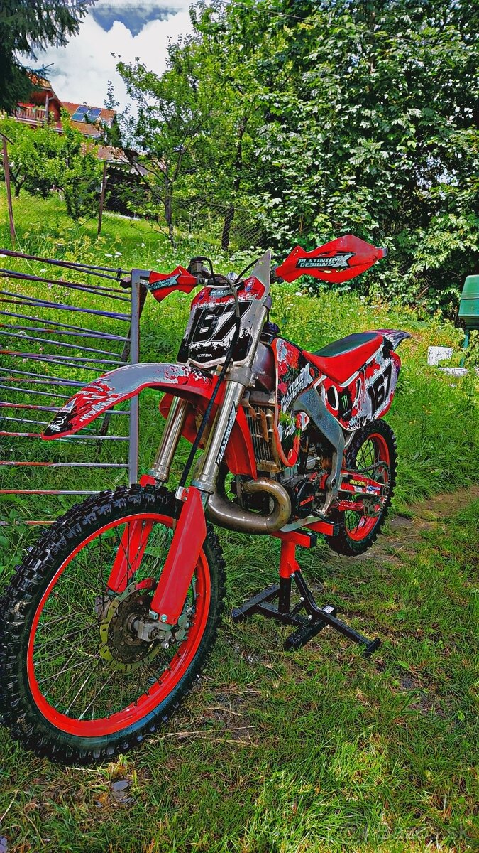 Predám Honda CR 250R