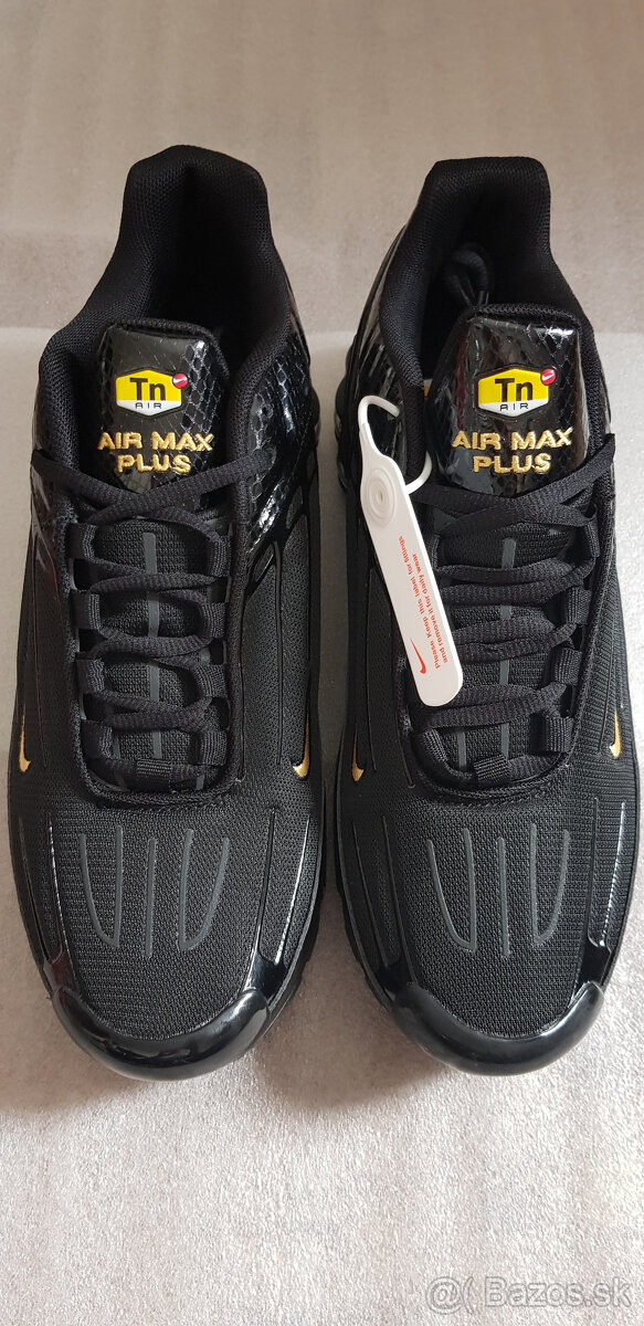 NIKE TN TUNED AIR BLACK GOLD - 2