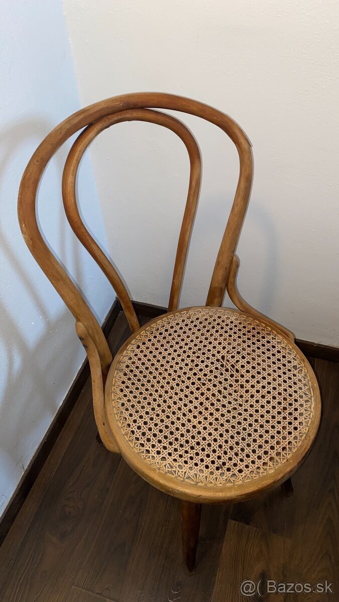 Thonet stoličky - 2