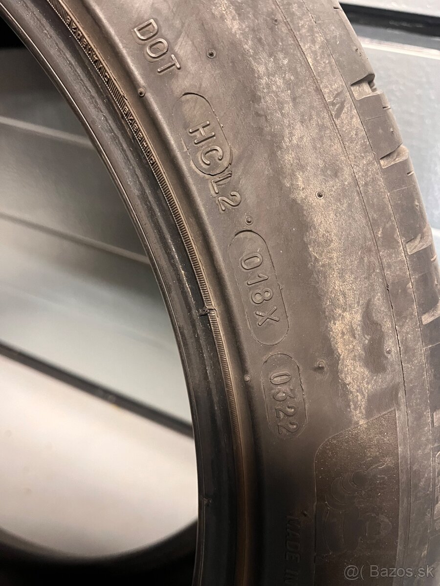 Michelin Pilot Sport EV 255/40 R20 - 2