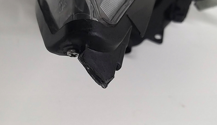 Toyota Avensis T27 lift 2015-18 ľavé predné svetlo - 2