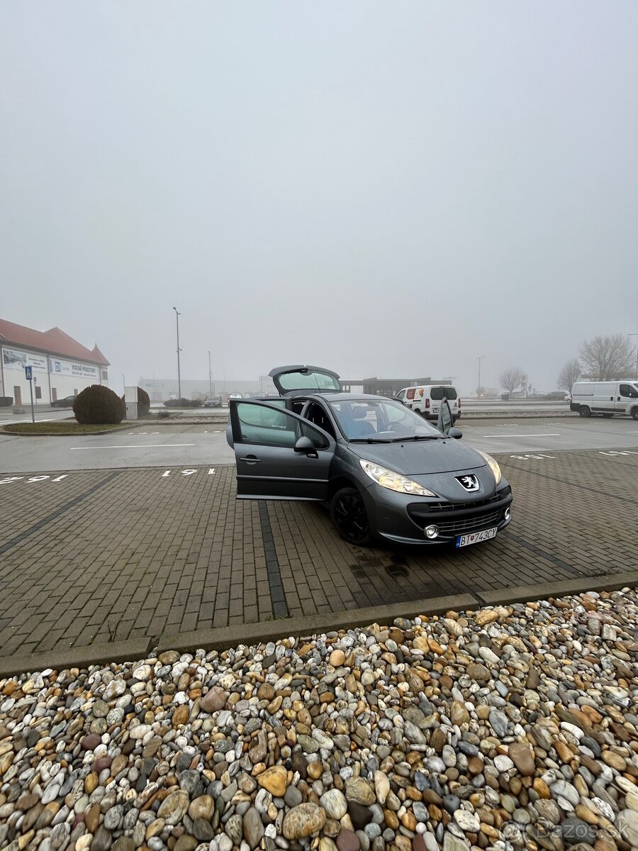 Peugeot 207 1.4 70kw - 2