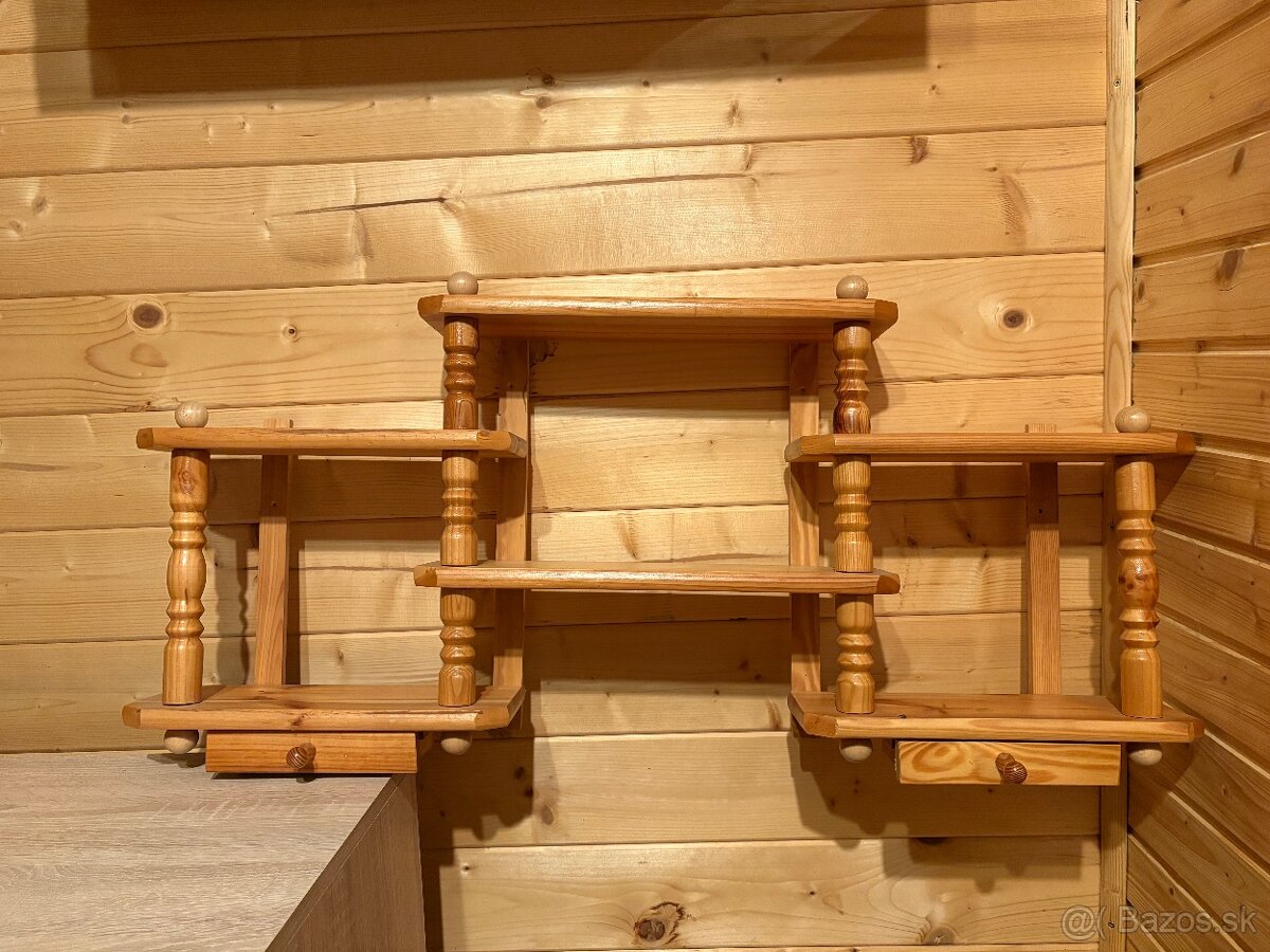 Nástenná polička - 2