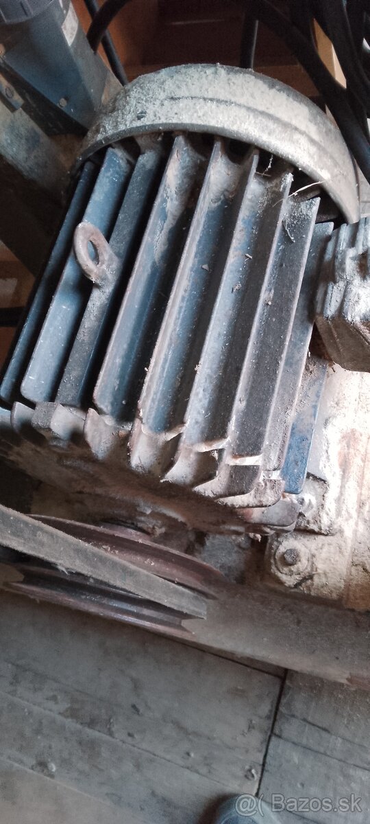 Elektro motor 4,4 kW, oska na cirkulár - 2