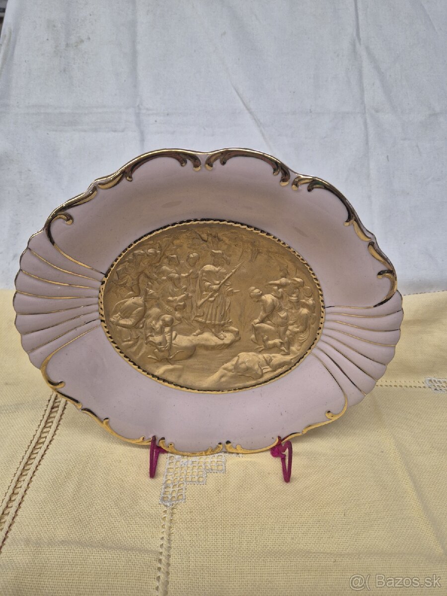 Predam ozdobne ovalne taniere - 2