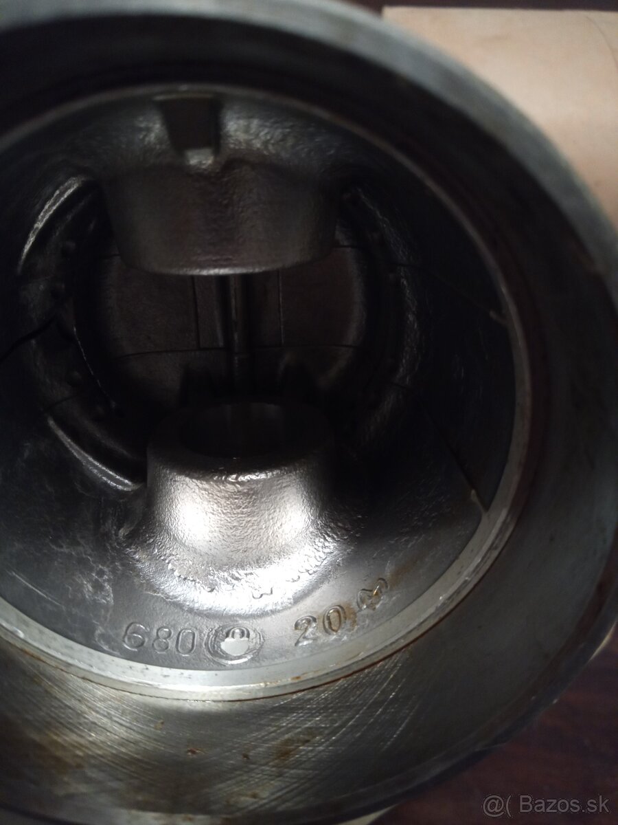 Sada na GO motora Škoda 110 - 2