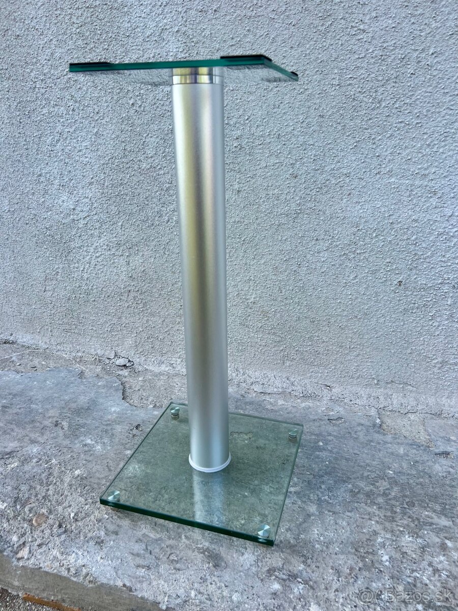 Stojány na reproduktory - 2