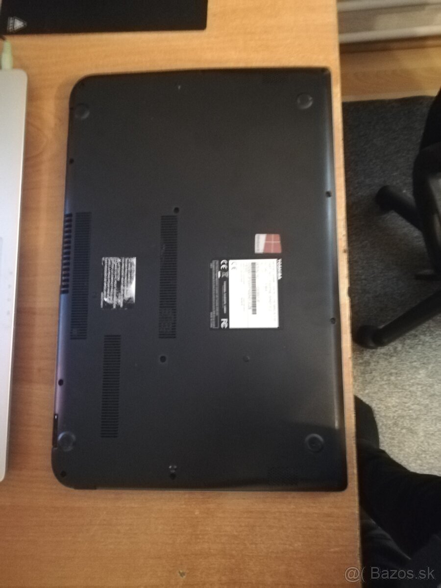 Toshiba satellite m50-a-110 - 2