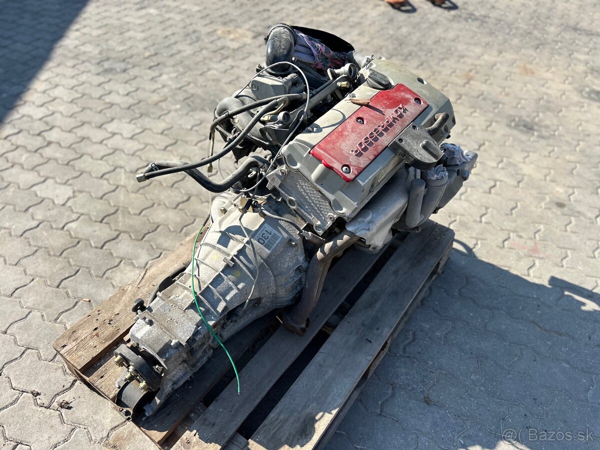 Motor 2.3 kompresor MB r170 - 2