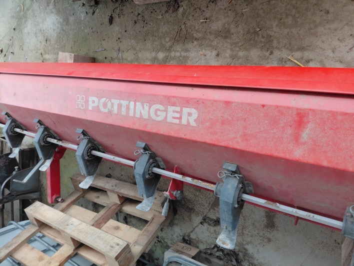 Pottinger – Sejačka na prísev medziplodín - 2