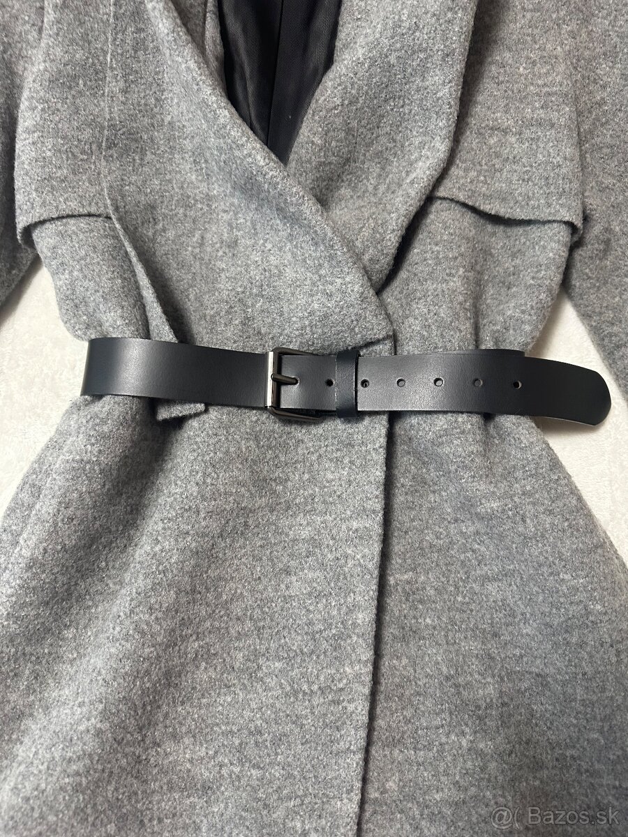 Asymetrický sivý kabát zn. Pietro Filipi originál - 2