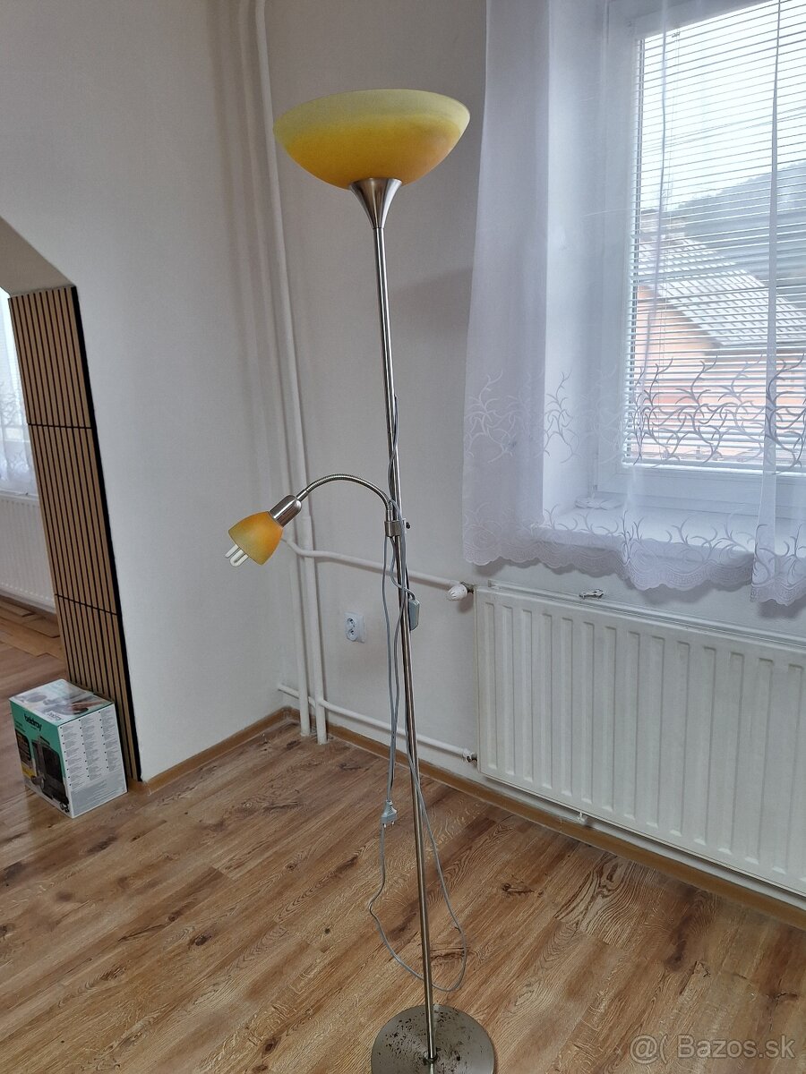 Stojaca lampa - 2