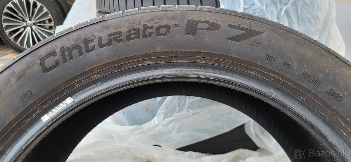 Pirelli Cinturato P7 235 45 R18 - 2