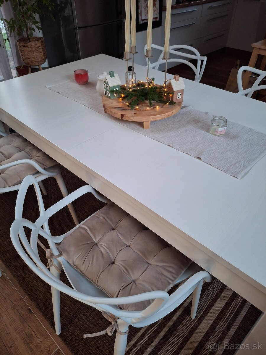 Predám jedálenský stôl so stoličkami - 2