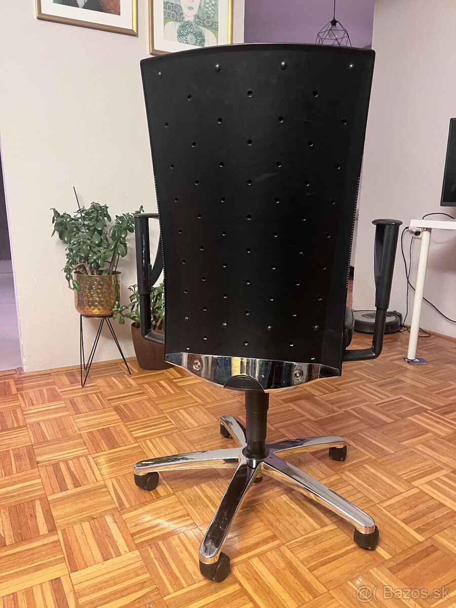 Kancelárske kožené kreslo - 2