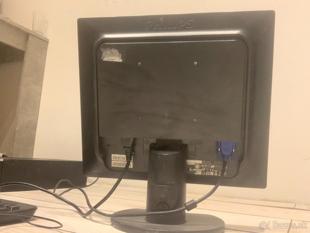 Monitor PHILIPS - 2