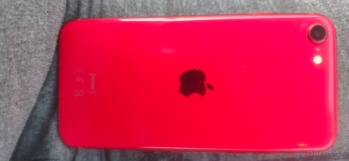Predám iPhone se - 2