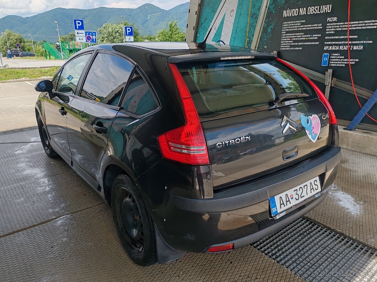 Predám verného citronika C4 – ešte má chuť jazdiť - 2