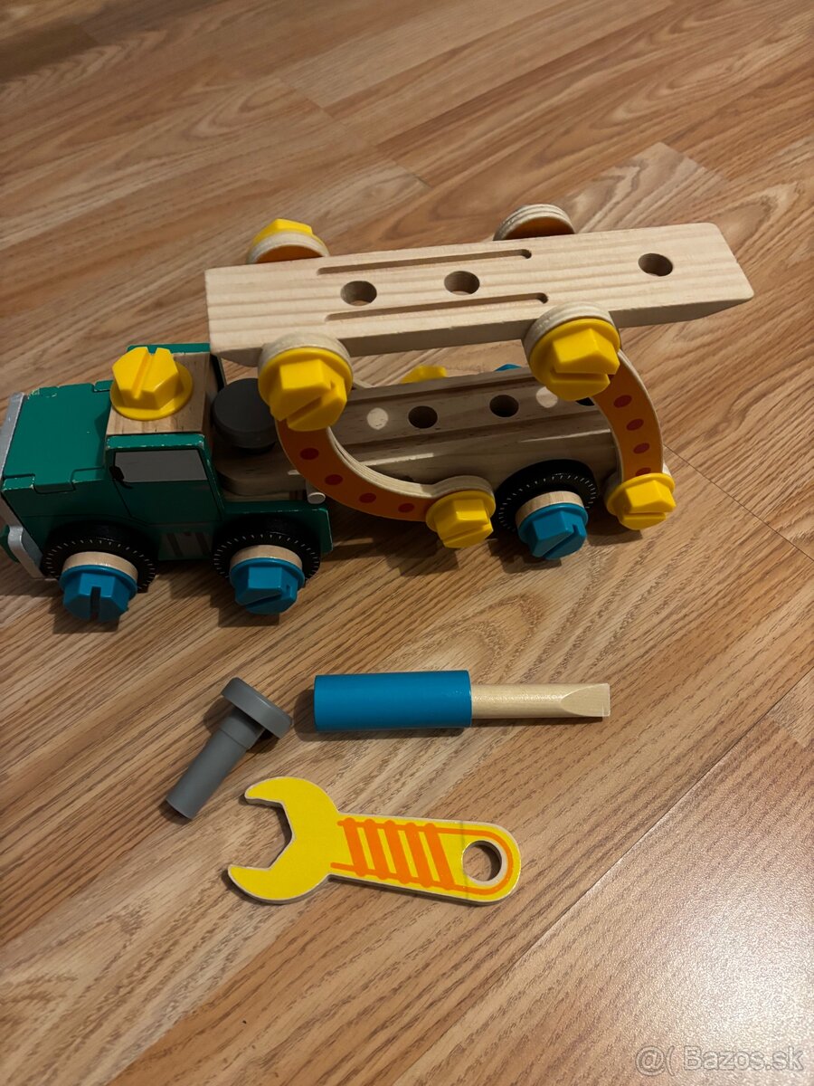 Drevený šrobovací nákladiak - 2