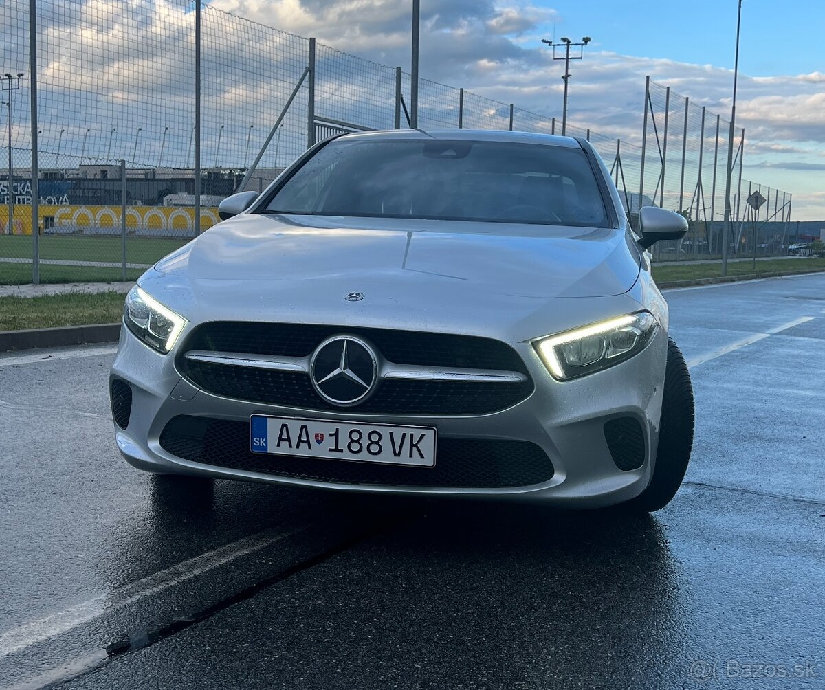 Mercedes-Benz A 180d Business Solution - 2