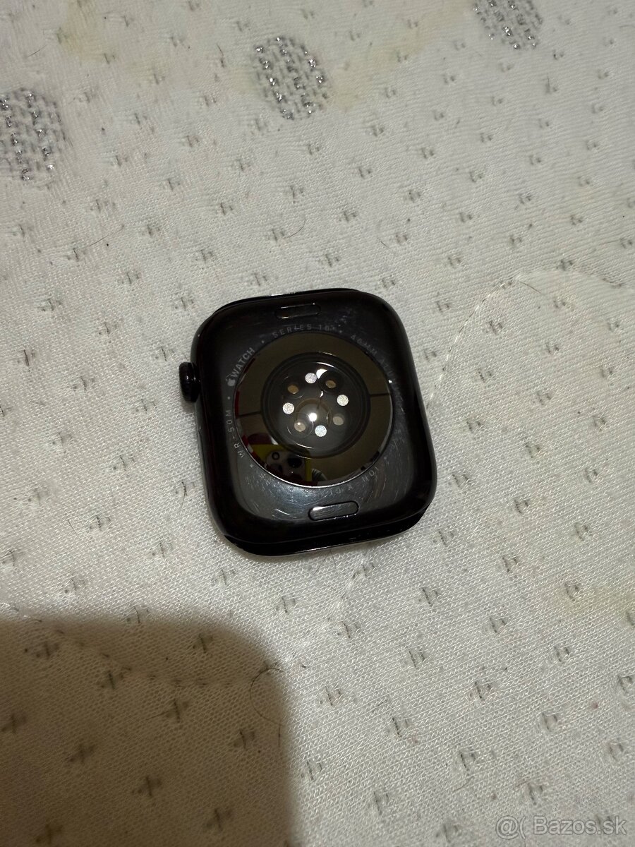 Predám Apple Watch 10 46mm v peknom stave - 2