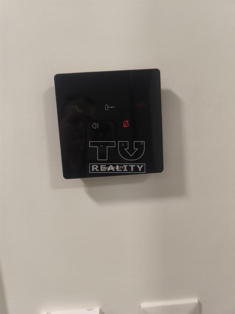 Pripravujeme na predaj 3izb. byt, balkón, blízko... - 2