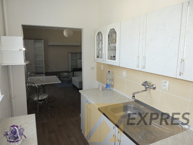RK EXPRES - na predaj 2 izbový byt v Handlovej. - 2