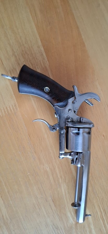 Revolver lefaucheux 1 - 2