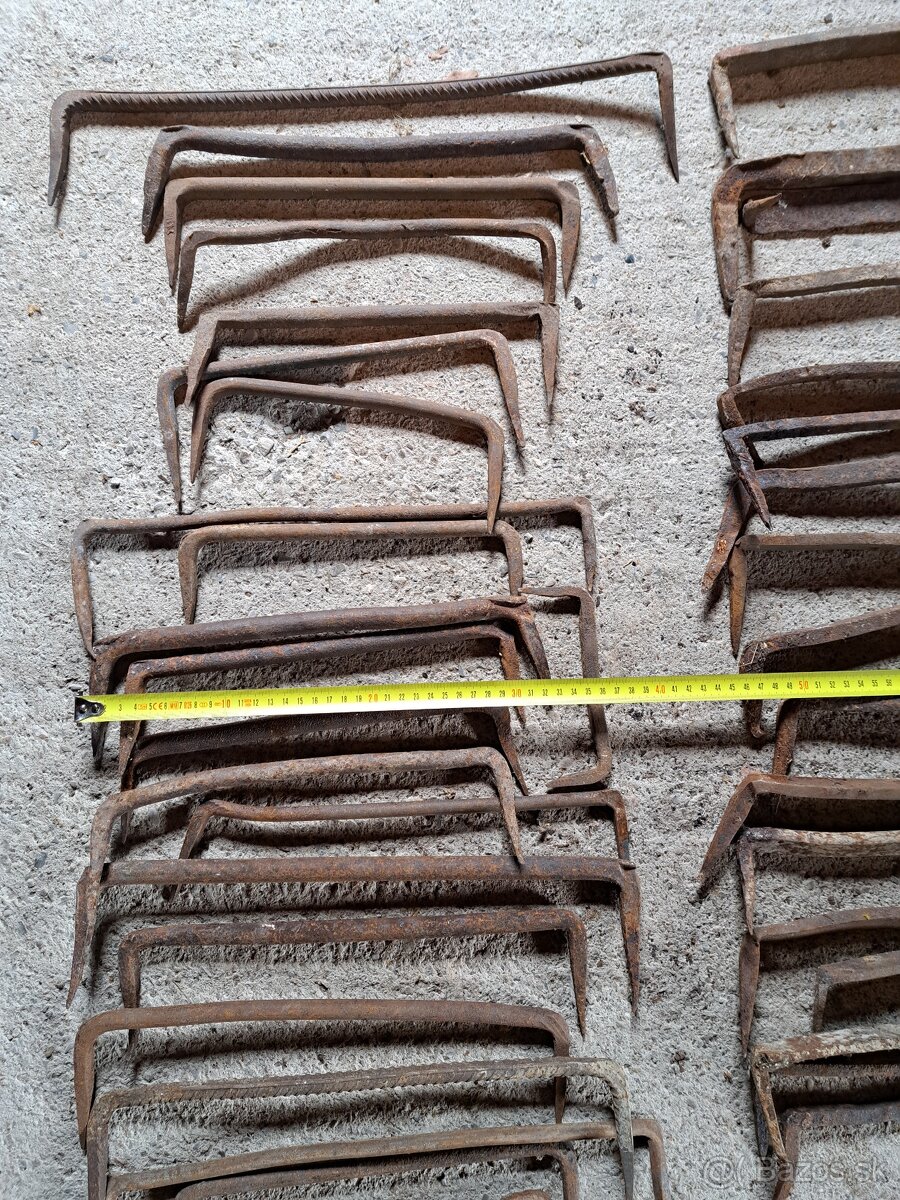 Tesárske svorky - kramle historické - 2