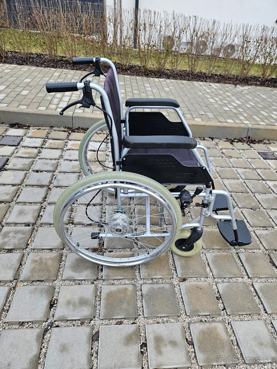 Mechanický invalidny vozík Meyra - 2